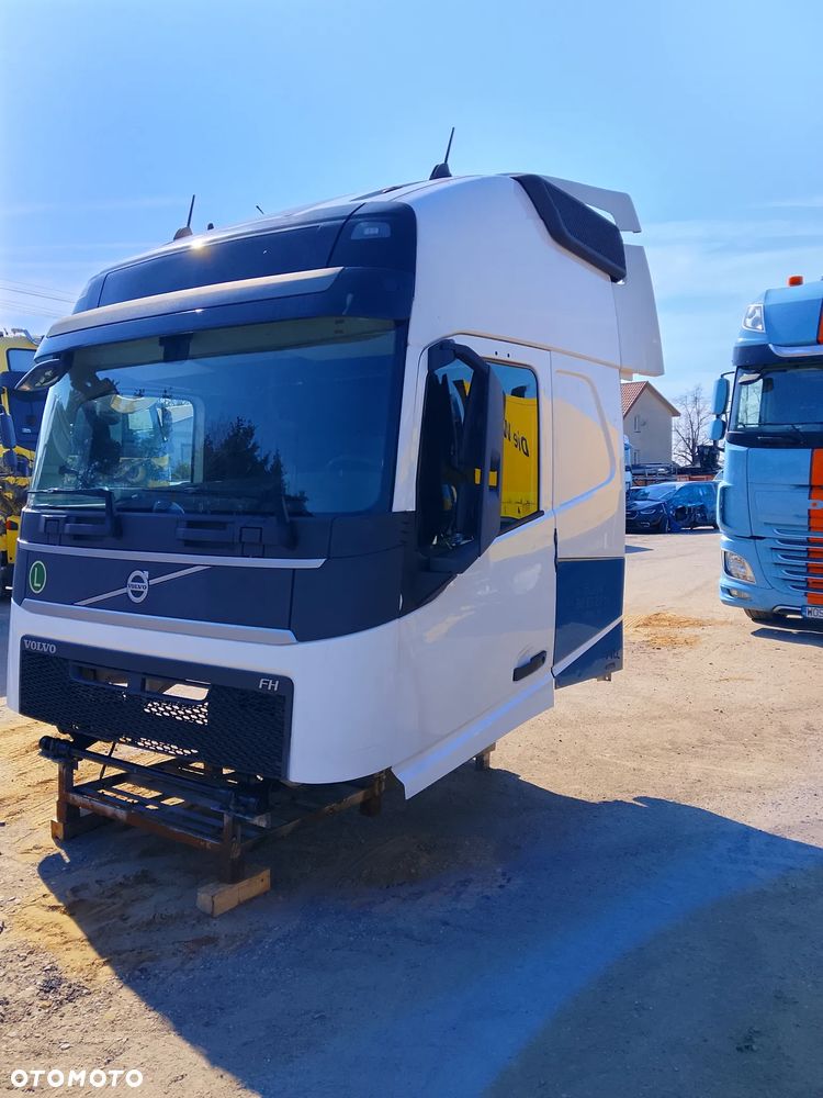 Kabina Volvo fh4 euro 6 bez stopnic - 1