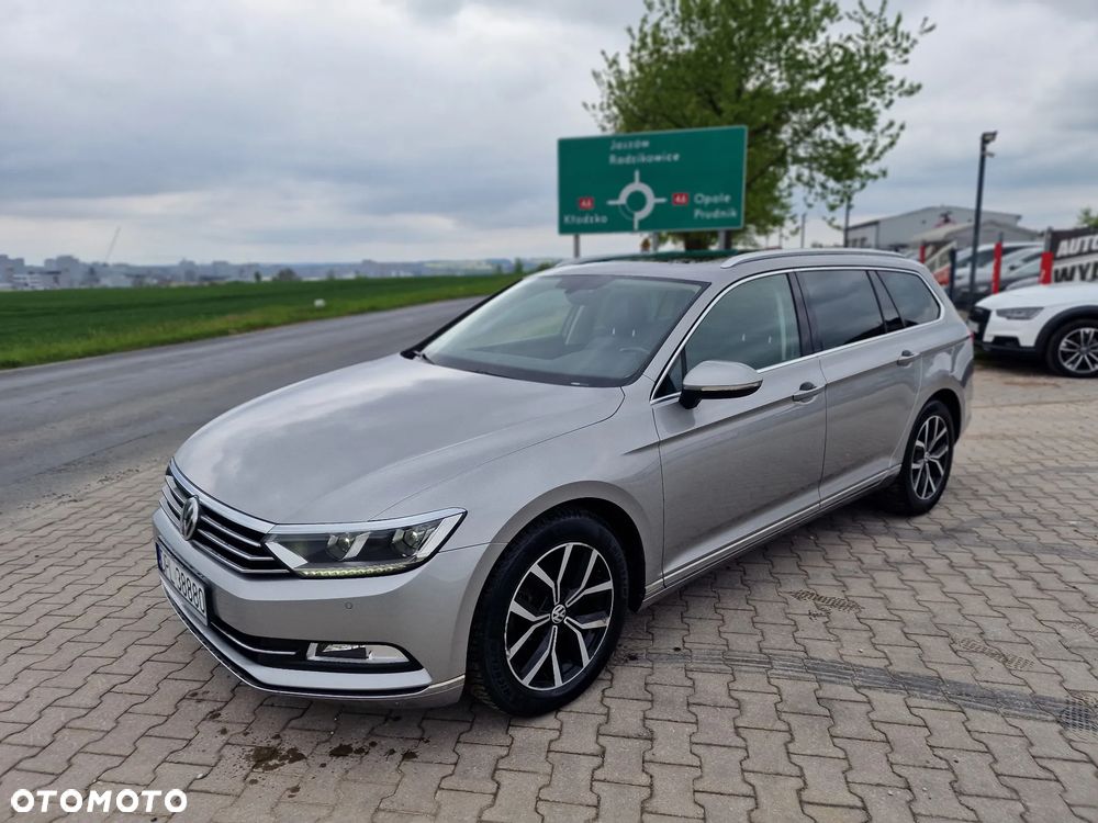 Volkswagen Passat 1.6 TDI (BlueMotion Technology) DSG Comfortline - 1
