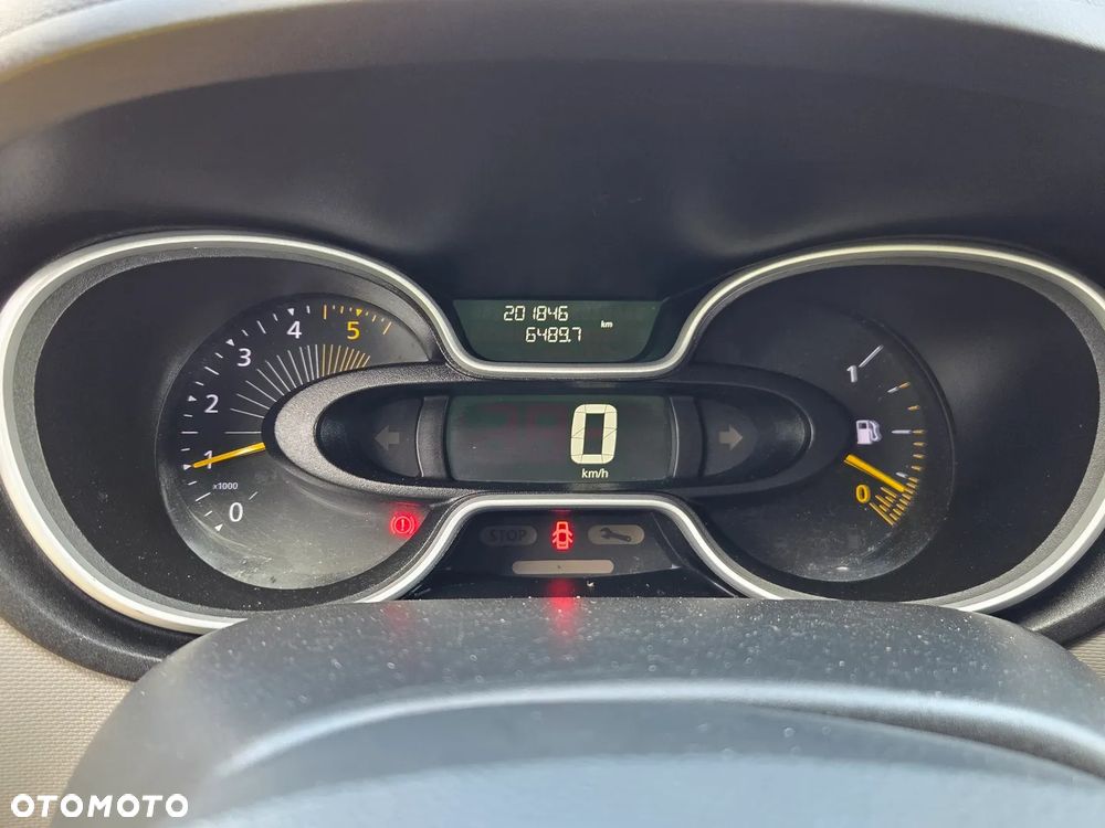 Renault Trafic - 27