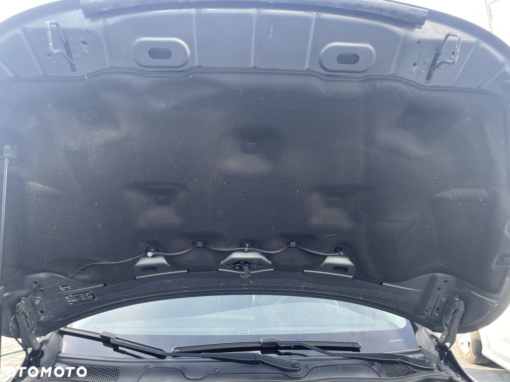 Volvo V40 D3 Summum - 34