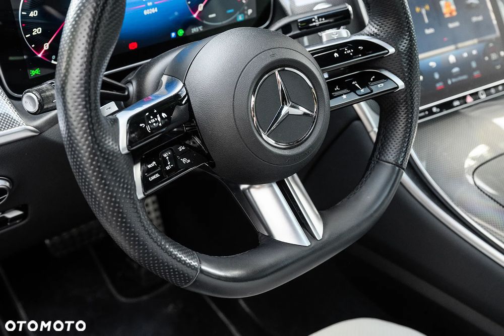 Mercedes-Benz GLC 300 d mHEV 4-Matic AMG Line - 18
