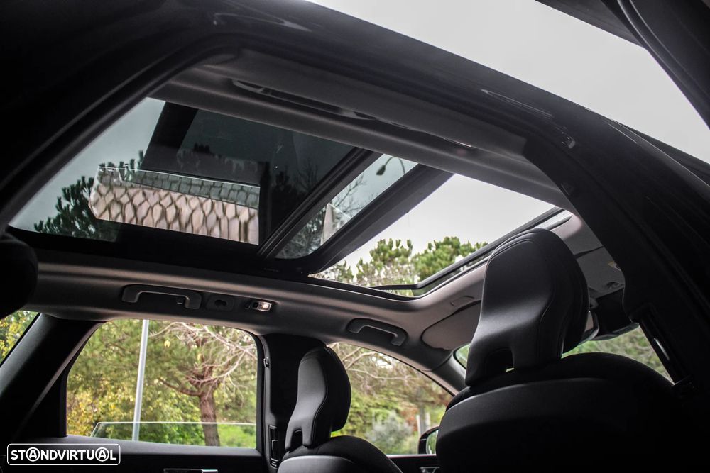 Volvo XC 60 2.0 T8 PHEV Momentum AWD - 40