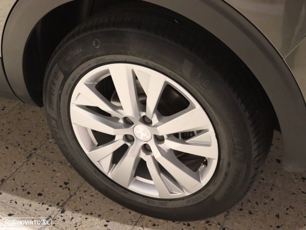 Peugeot 5008 PureTech 130 EAT6 Allure - 34