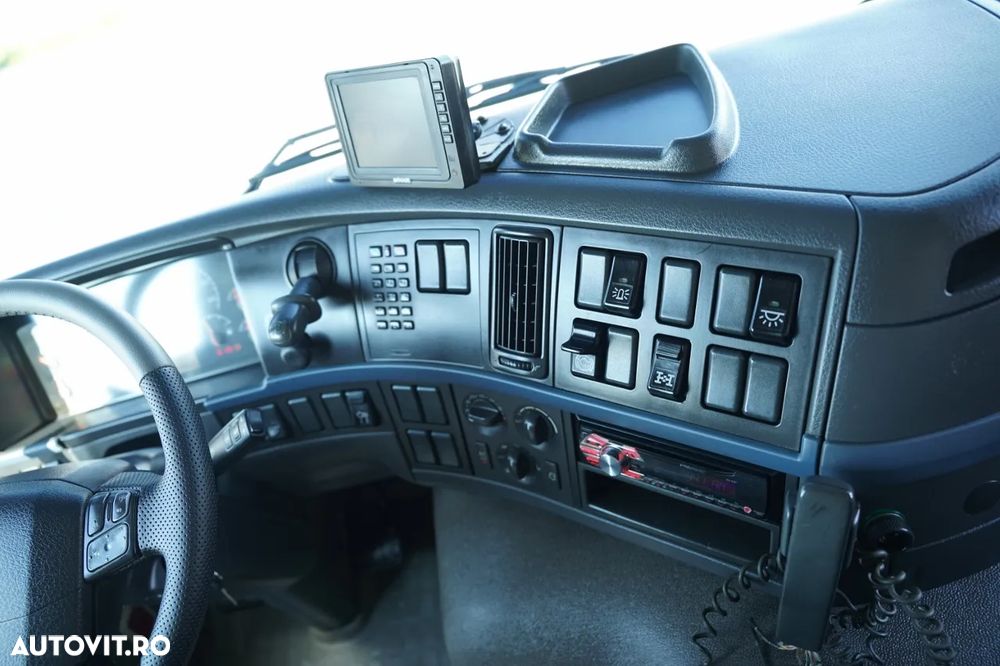 Volvo FM 420 / 8X4 / BASCULATOR 2 LATERAL / HIDRODOXY / BORDMATIC / MANUAL - 32