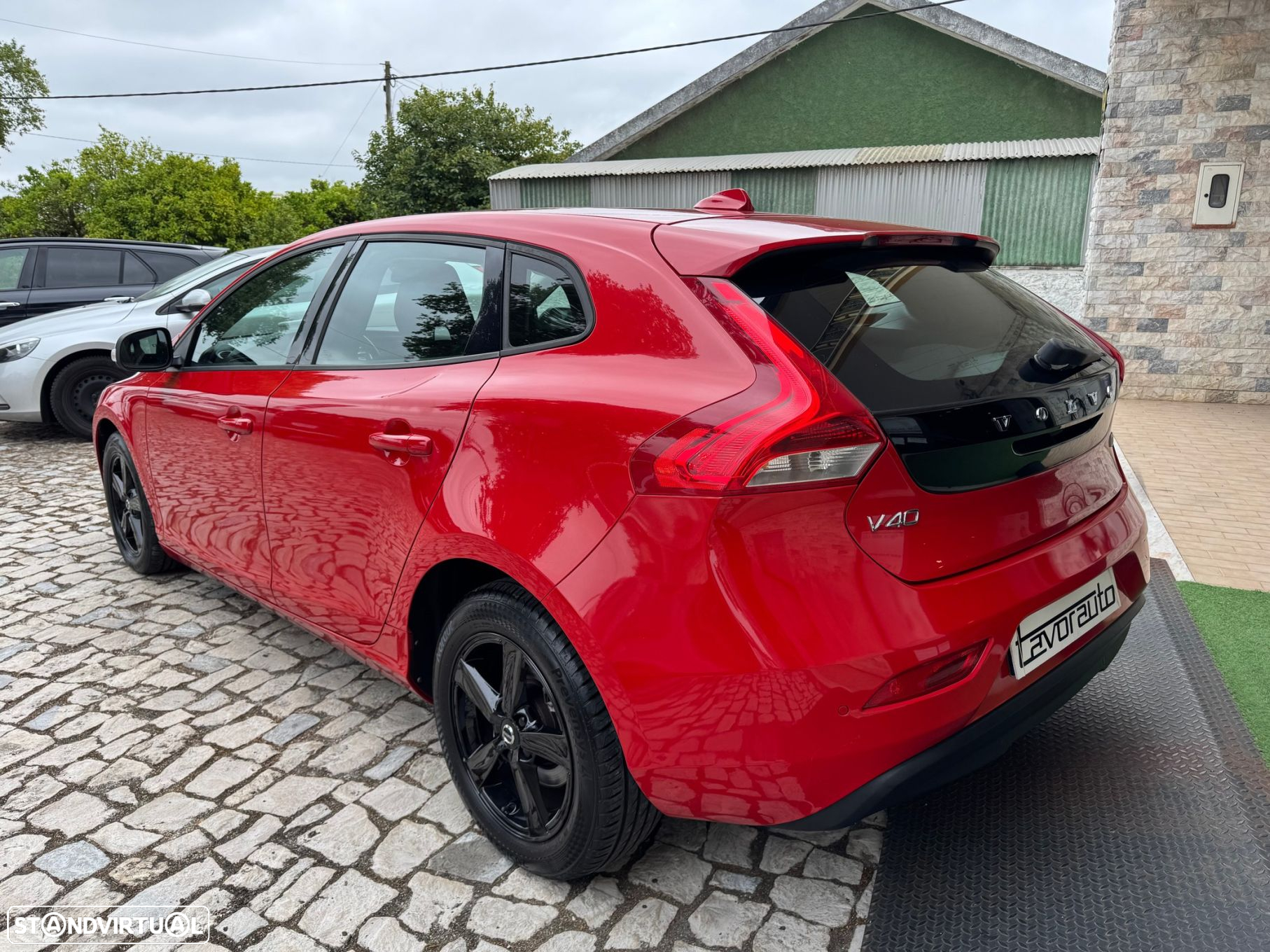 Volvo V40 2.0 D2 Momentum - 6