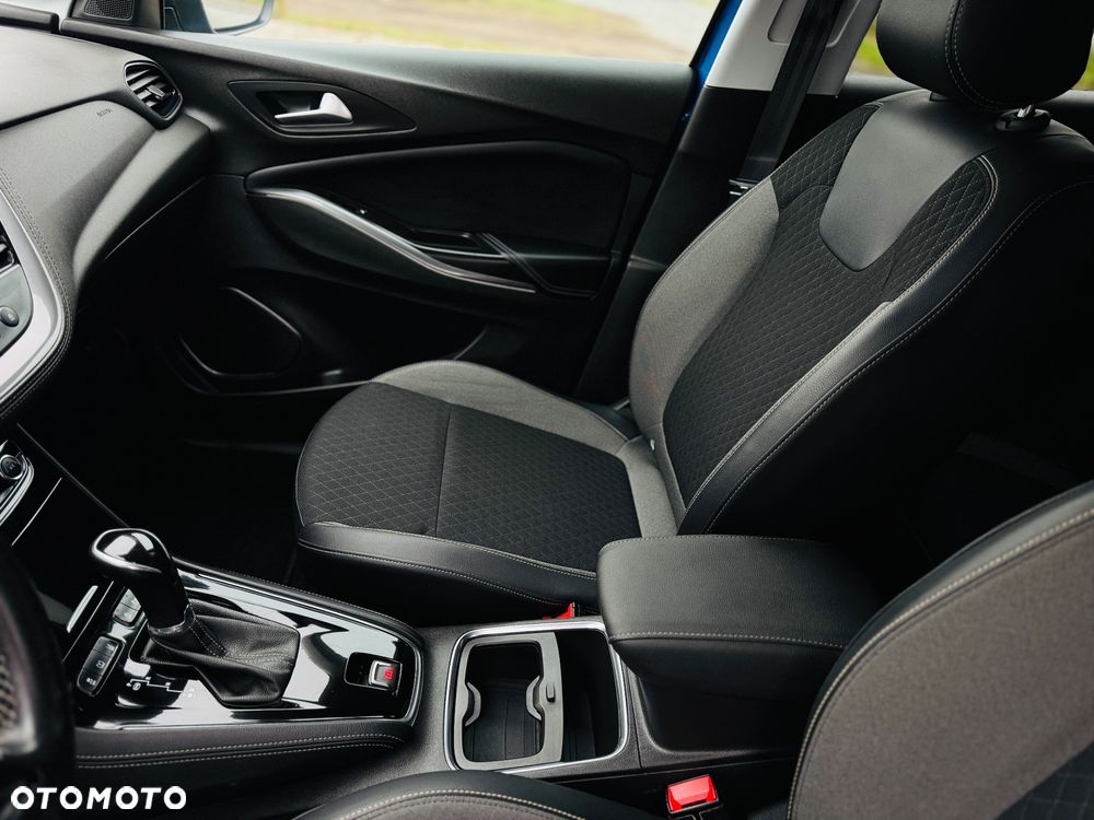 Opel Grandland X 2.0 D Start/Stop Automatik Business Innovation - 16