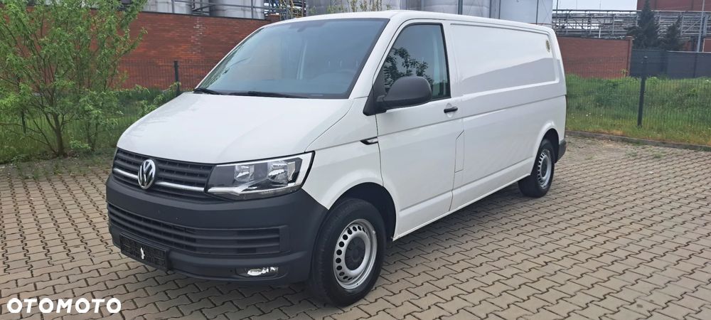Volkswagen Transporter T6 - 16