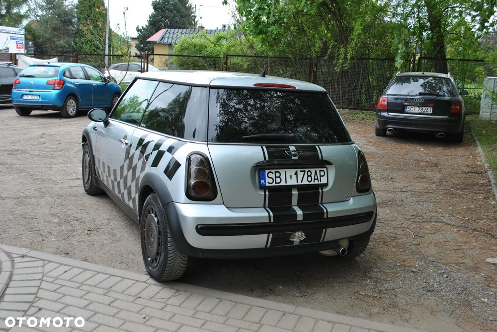 MINI ONE - 21