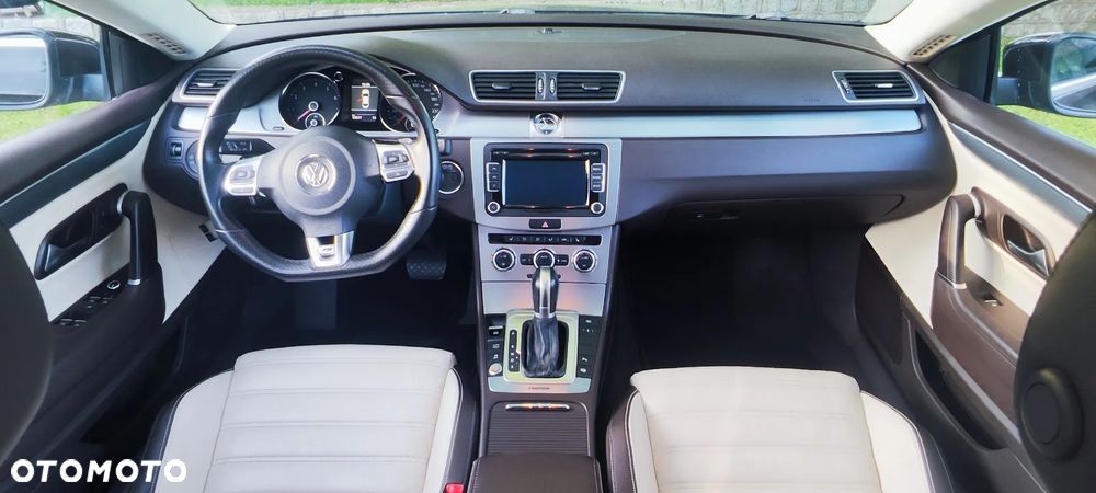 Volkswagen CC 3.6 V6 4Motion DSG - 27
