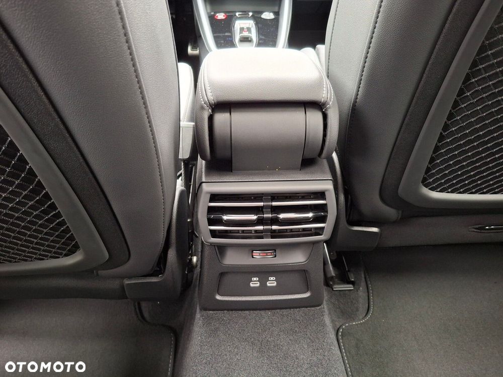 Audi S3 Limousine - 26