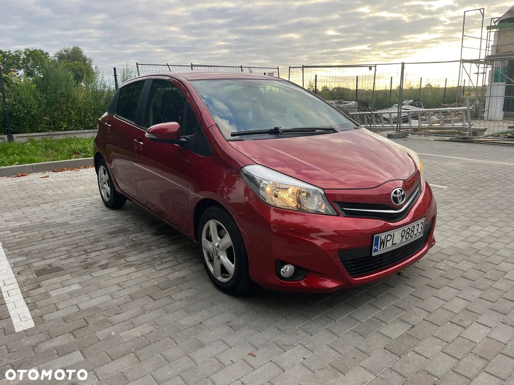 Toyota Yaris 1.33 VVT-i Edition 2014 - 4
