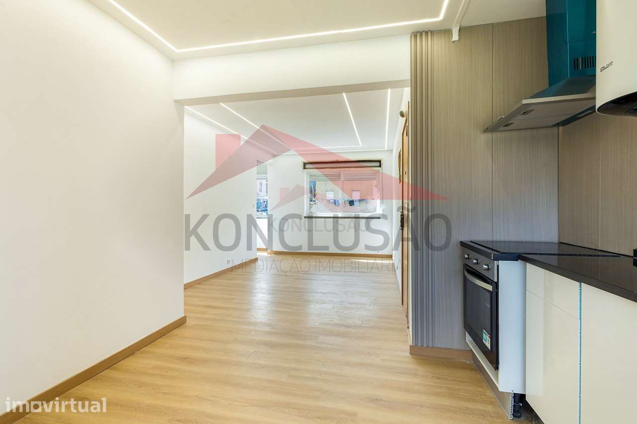 Apartamento T3 remodelado em Alverca, localização privilegiada - Grande imagem: 3/17