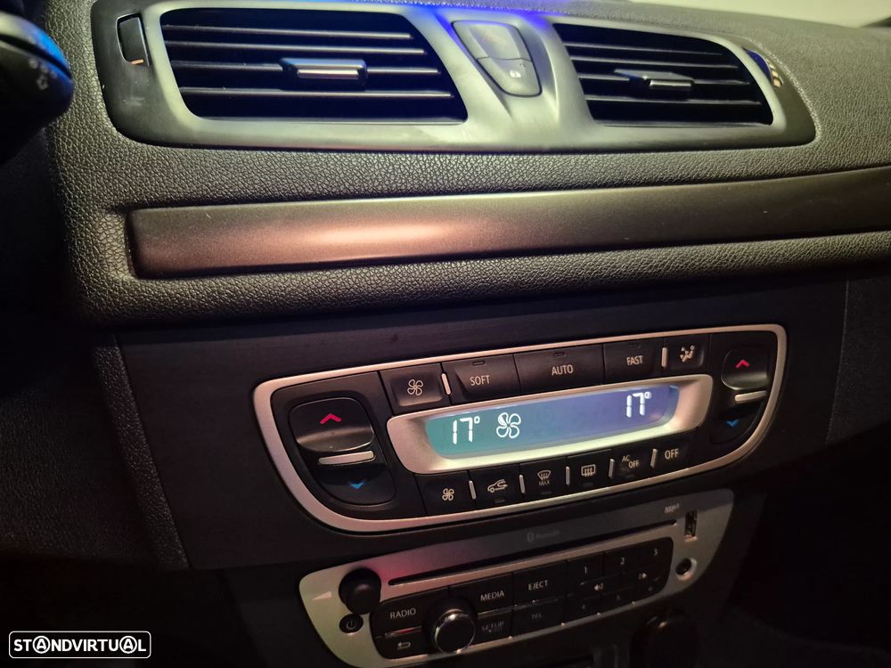 Renault Mégane 1.5 dCi Dynamique S CO2 Champion - 23