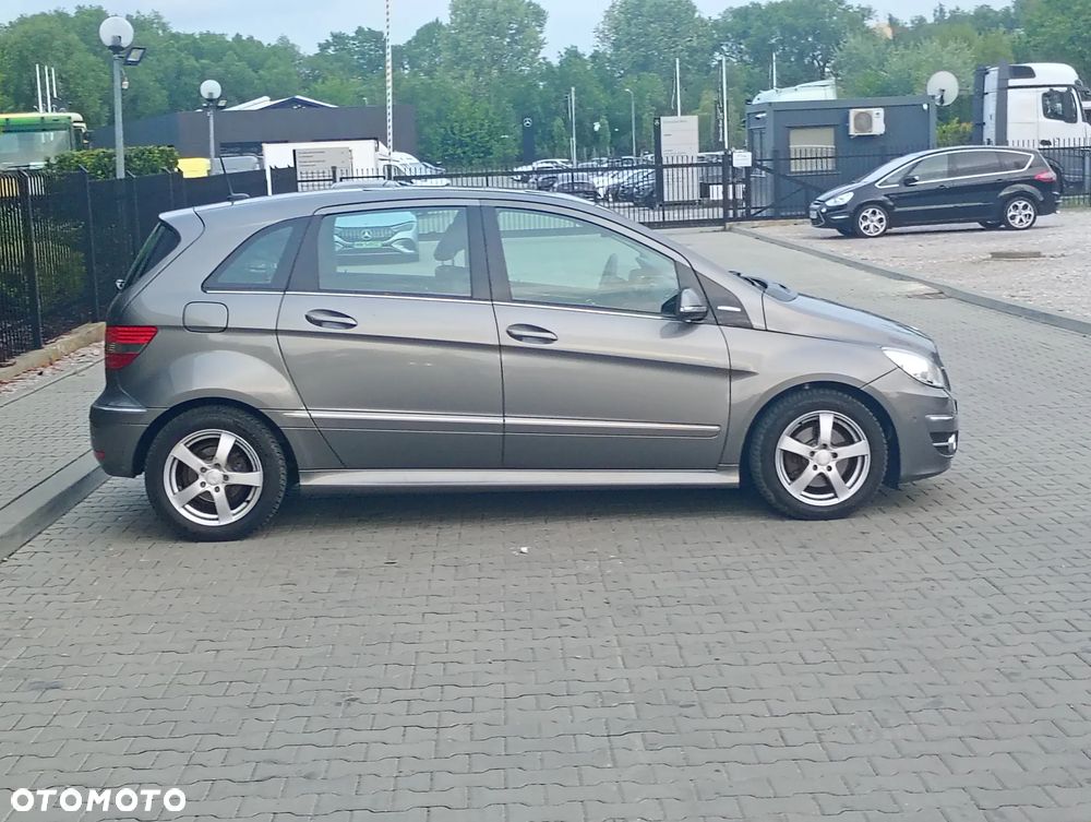 Mercedes-Benz Klasa B 200 CDI Autotronic Grand Edition - 7