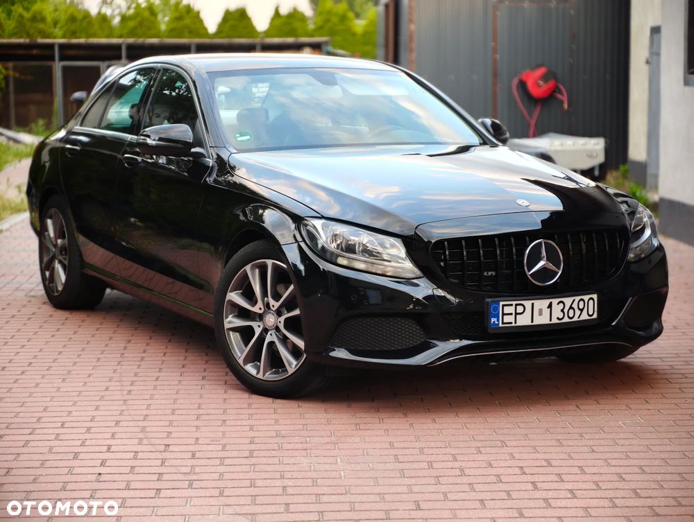 Mercedes-Benz Klasa C 180 7G-TRONIC - 25