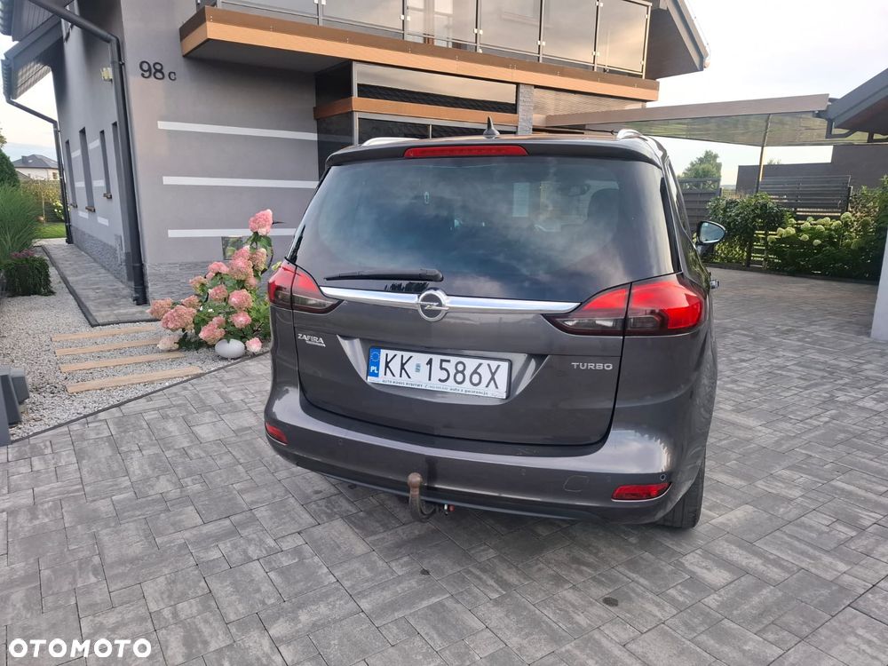 Opel Zafira 1.4 T Cosmo EcoFLEX S&S EU6 - 27