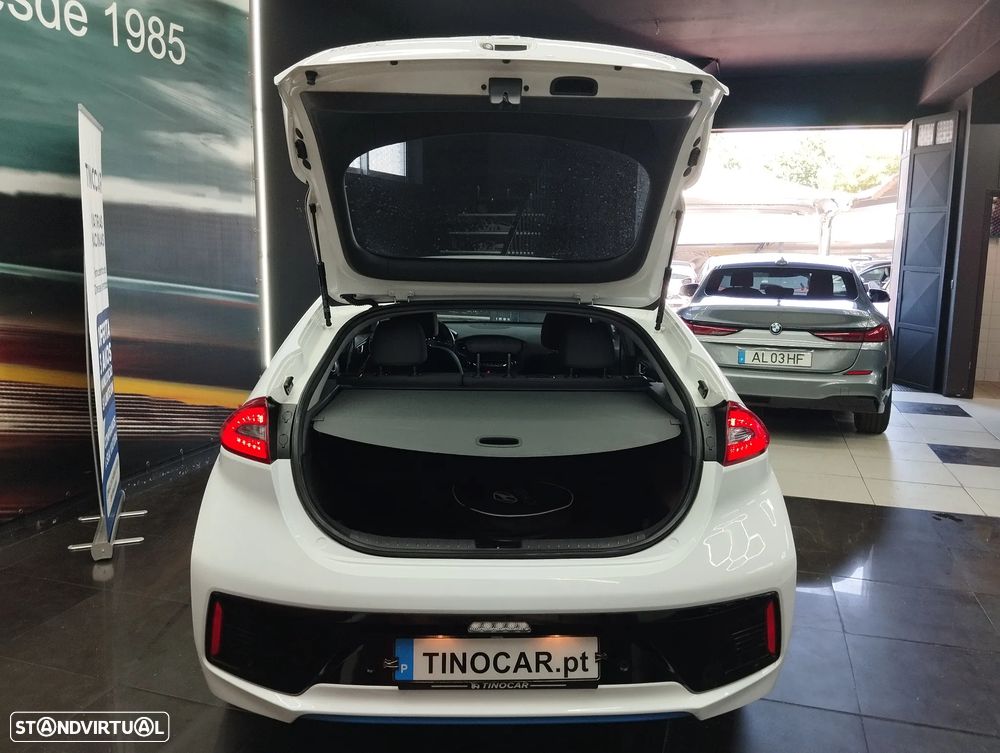 Hyundai Ioniq 1.6 GDI PHEV Tech - 14