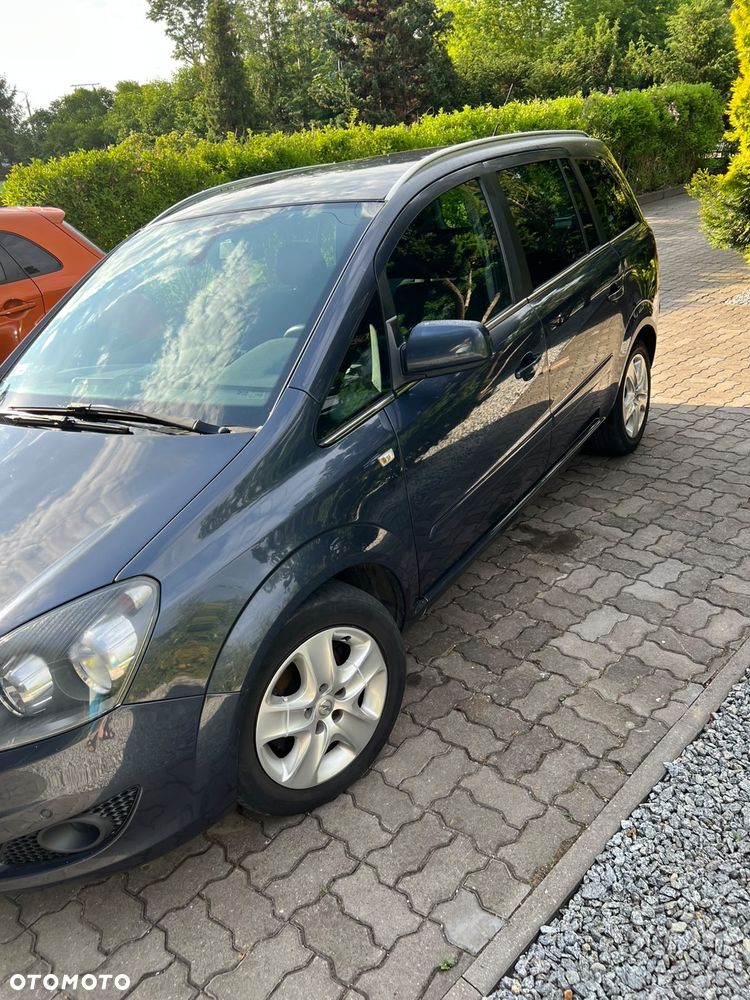 Opel Zafira 1.8 - 1