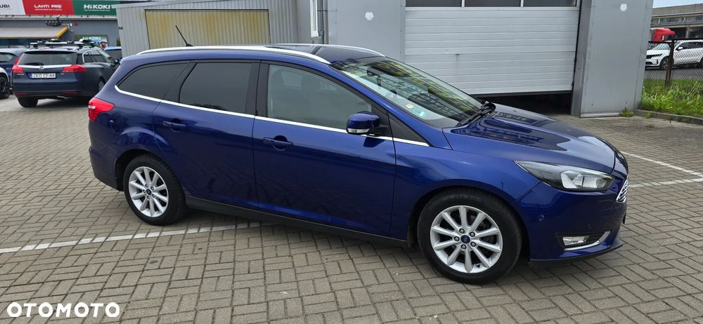Ford Focus 1.0 EcoBoost Titanium - 11