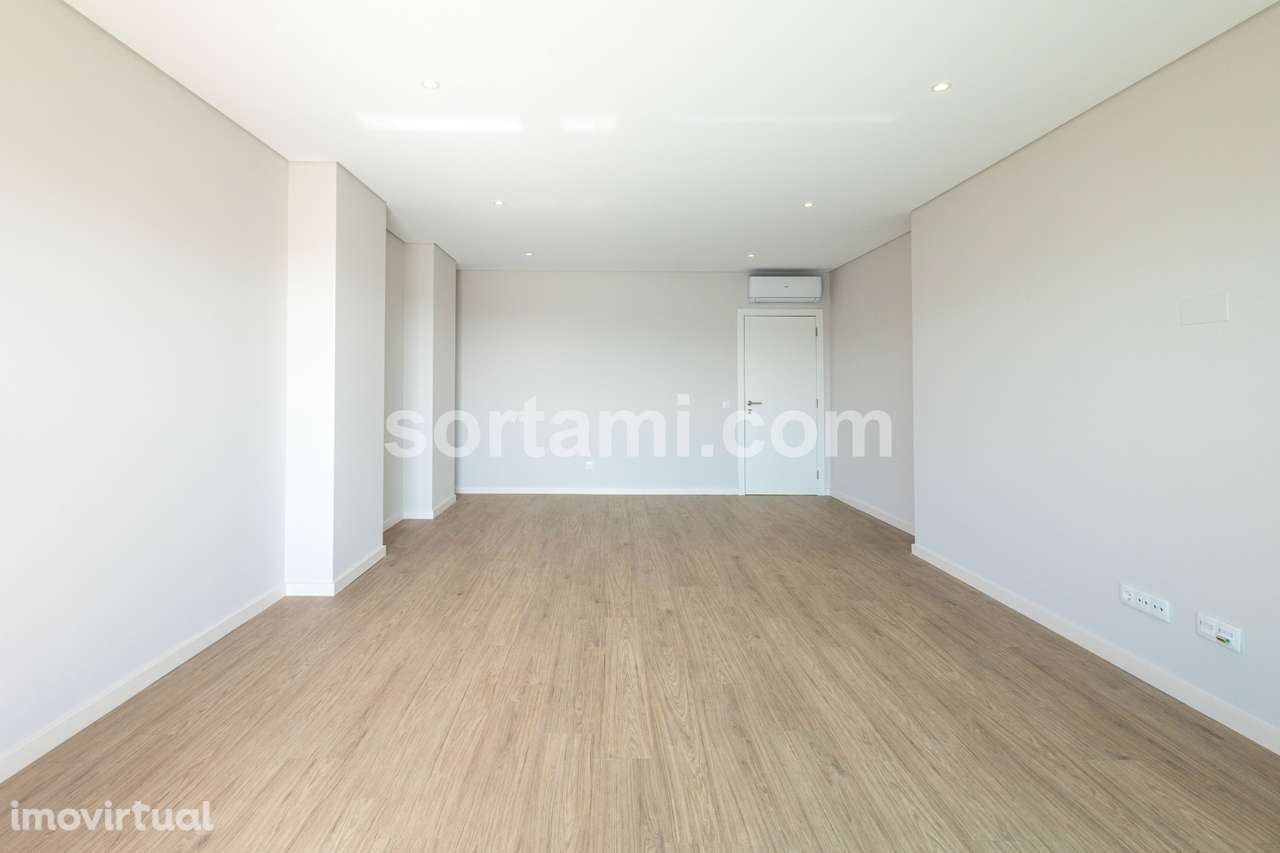 Apartamento T3 Venda em Montenegro,Faro - Grande imagem: 5/18