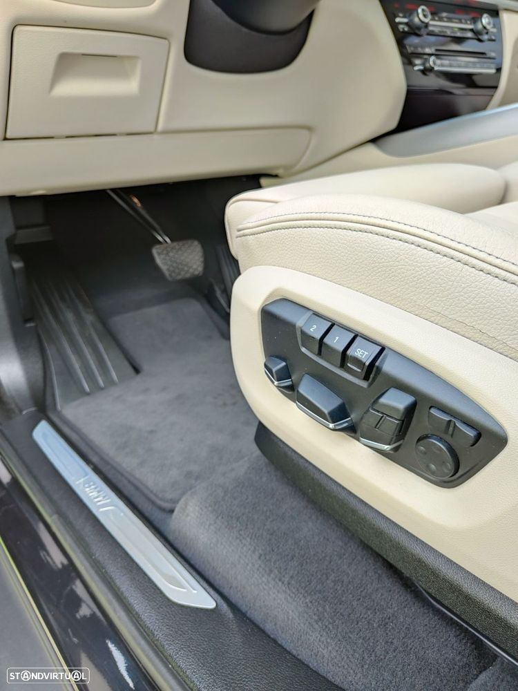 BMW X5 25 d sDrive Comfort 7L - 17