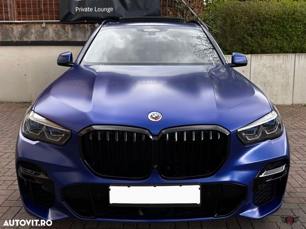 BMW X5 M M50i - 2