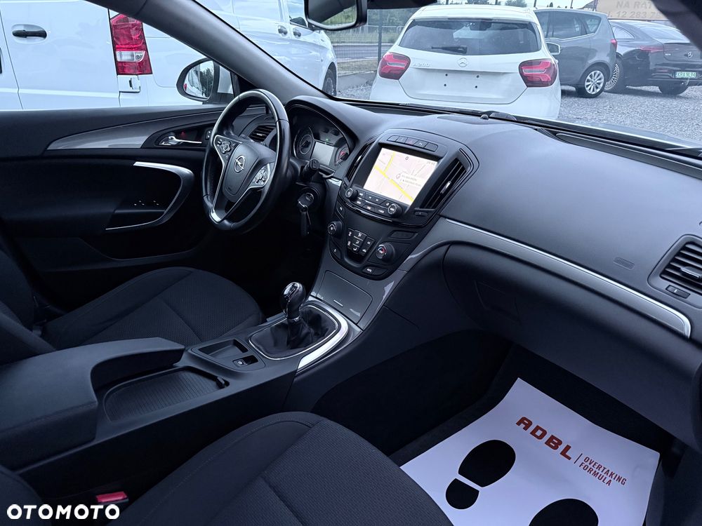 Opel Insignia 2.0 CDTI S&S - 23