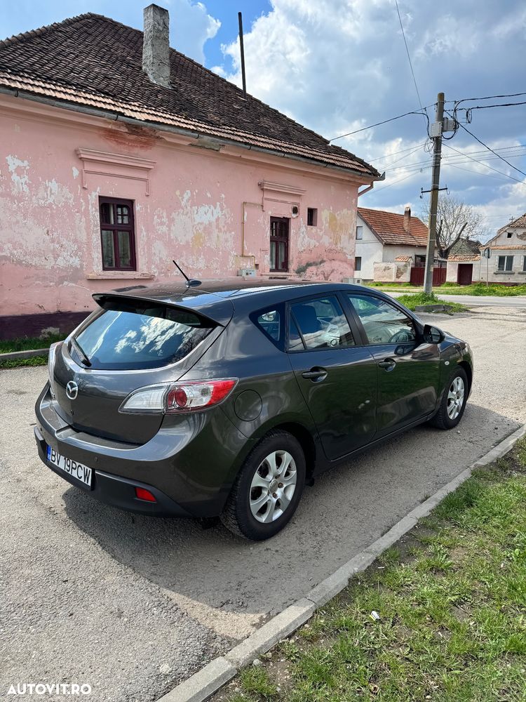 Mazda 3 - 7