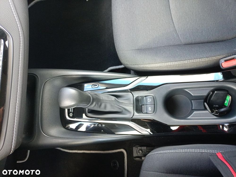 Toyota Corolla 1.8 Hybrid Comfort - 24