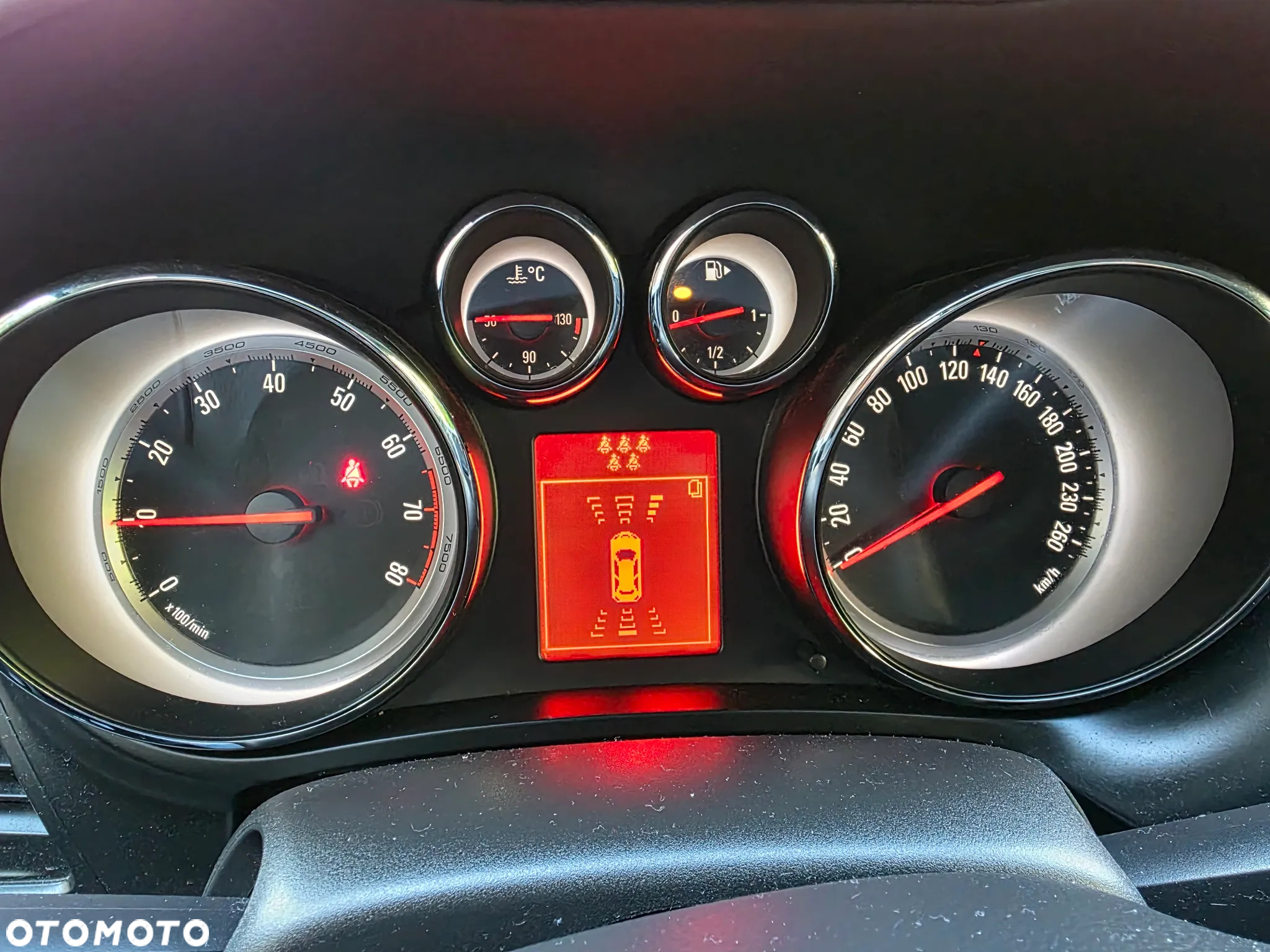 Opel Zafira 1.4 T Cosmo - 14