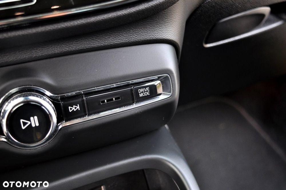 Volvo XC 40 D3 Momentum Pro - 29