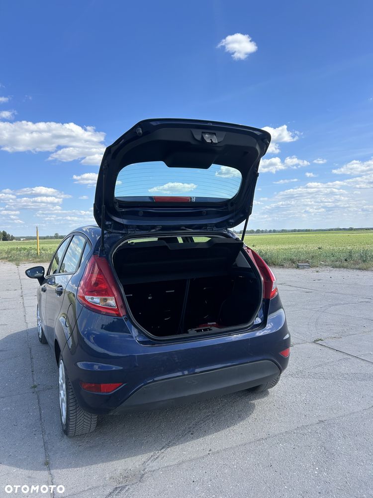 Ford Fiesta 1.25 Silver X plus EU5 - 8