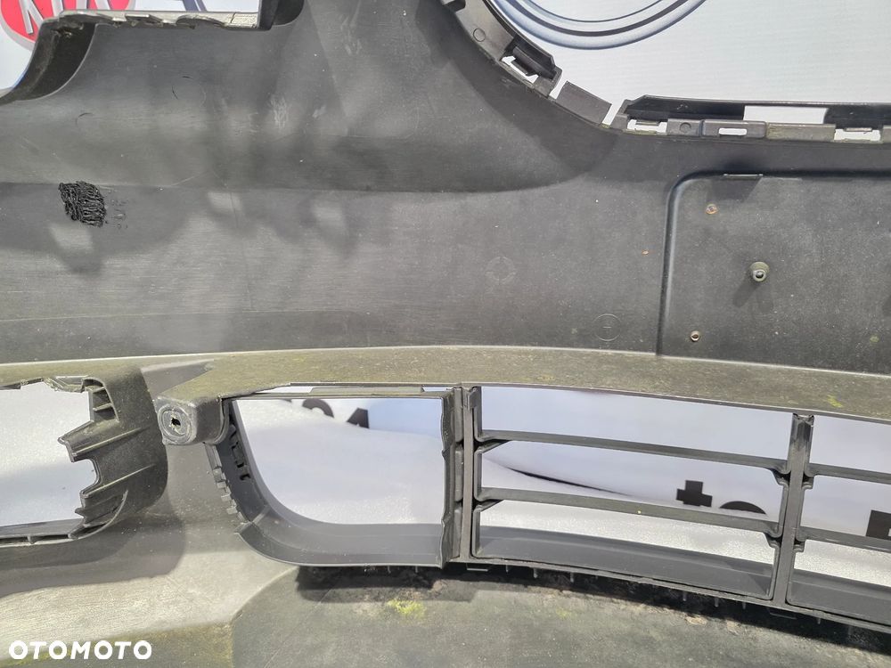 SKODA SUPERB III 3 3T0 08-13 ZDERZAK PRZEDNI PRZÓD BEZ SPRYSKÓW I BEZ PDC + KRATKA ŚRODKOWA , NR 3T0807221 , NR AUKCJI NZ1794 - 36