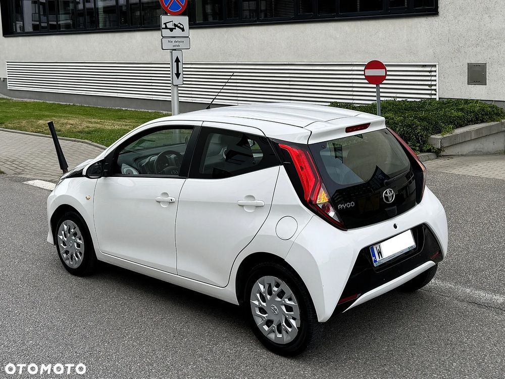Toyota Aygo 1.0 VVT-i Black Edition - 32