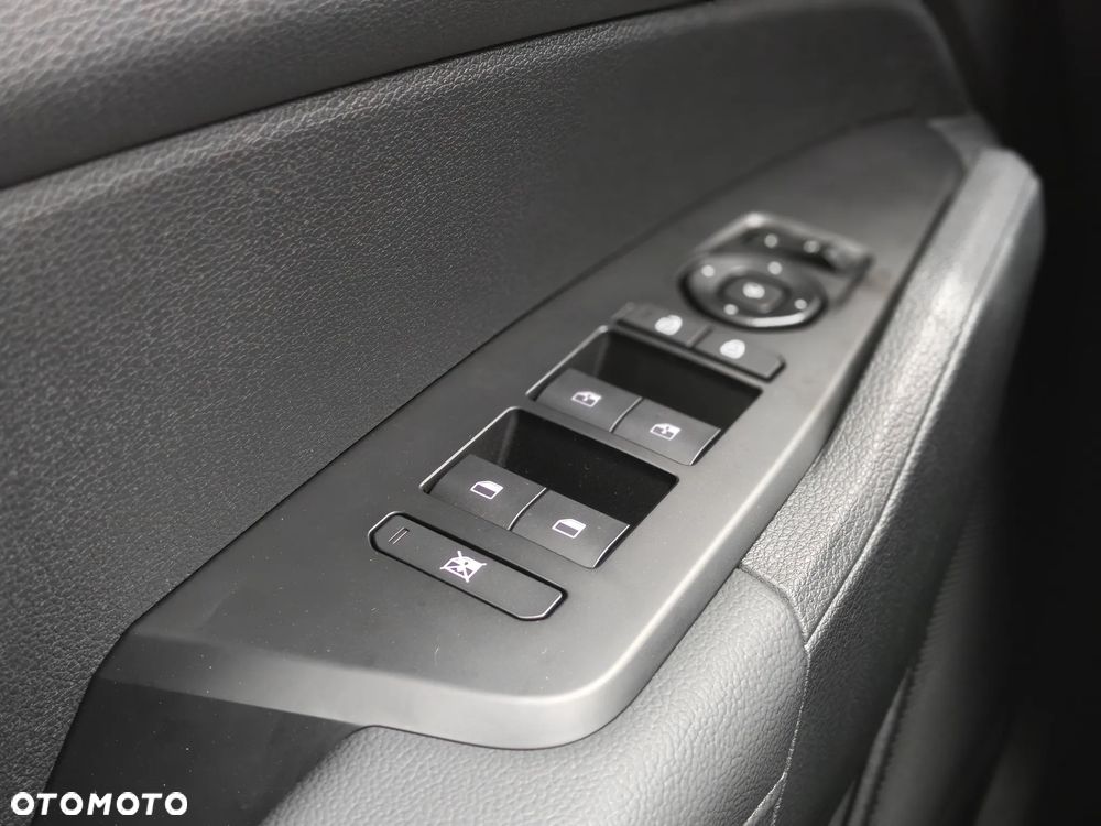 Kia Sportage - 17