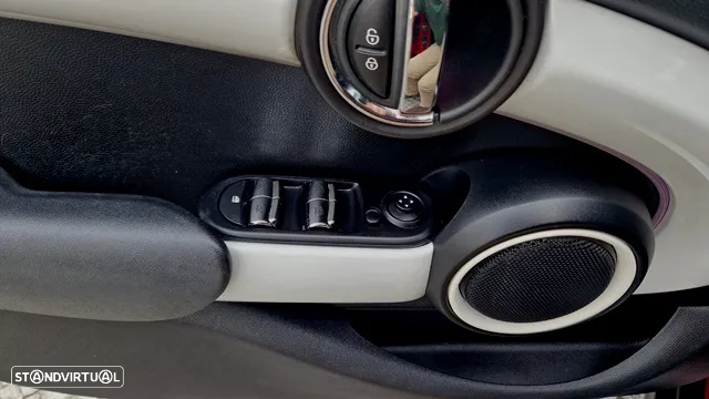 MINI 5 Portas Cooper D - 15