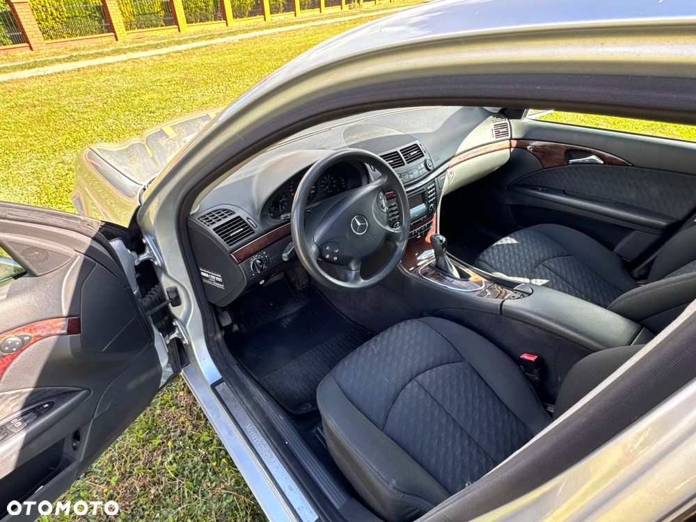 Mercedes-Benz Klasa E - 7