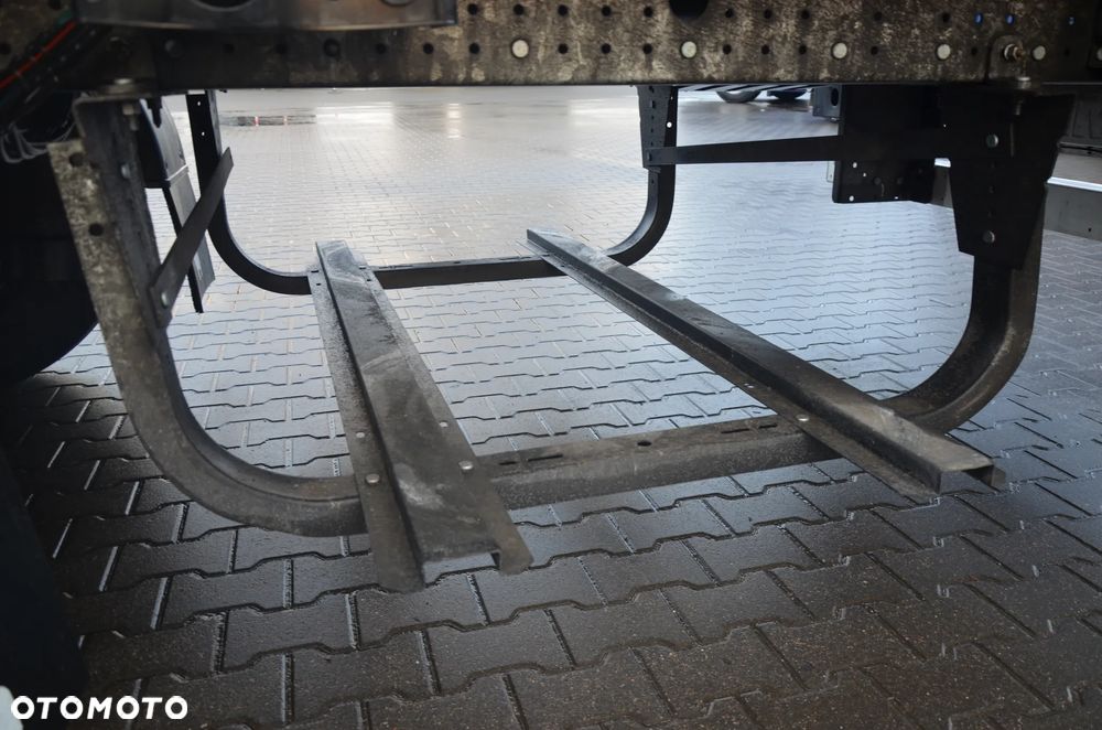 Schmitz Cargobull 2022r / OŚ PODNOSZONA / CODE XL / OCYNK / 0642 - 9