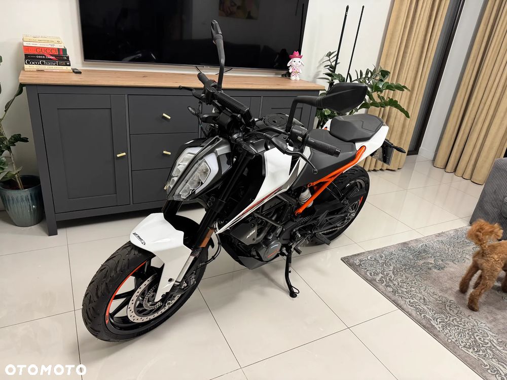 KTM Duke 125 - 1