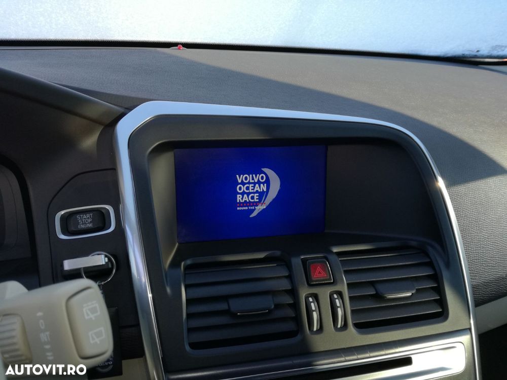 Volvo XC 60 D3 AWD Aut. Ocean Race - 7