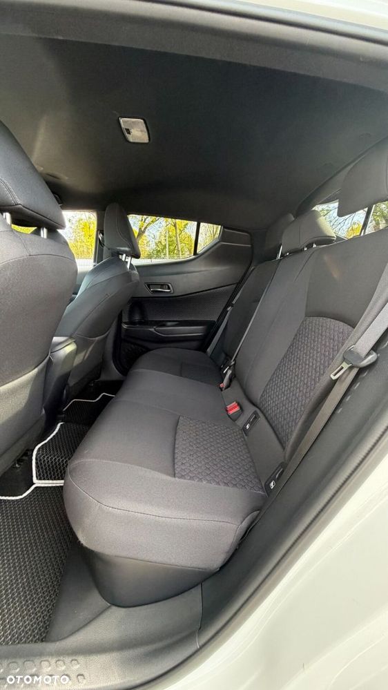 Toyota C-HR 2.0 Hybrid Style - 12