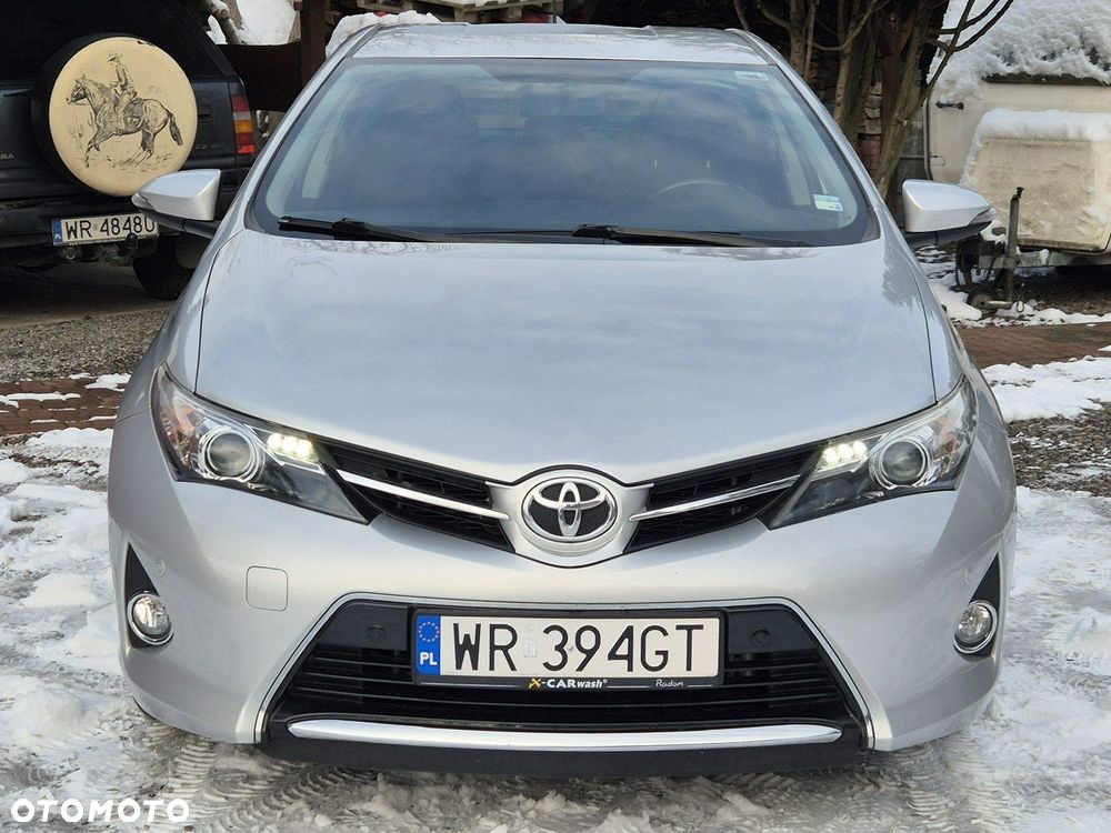 Toyota Auris - 2