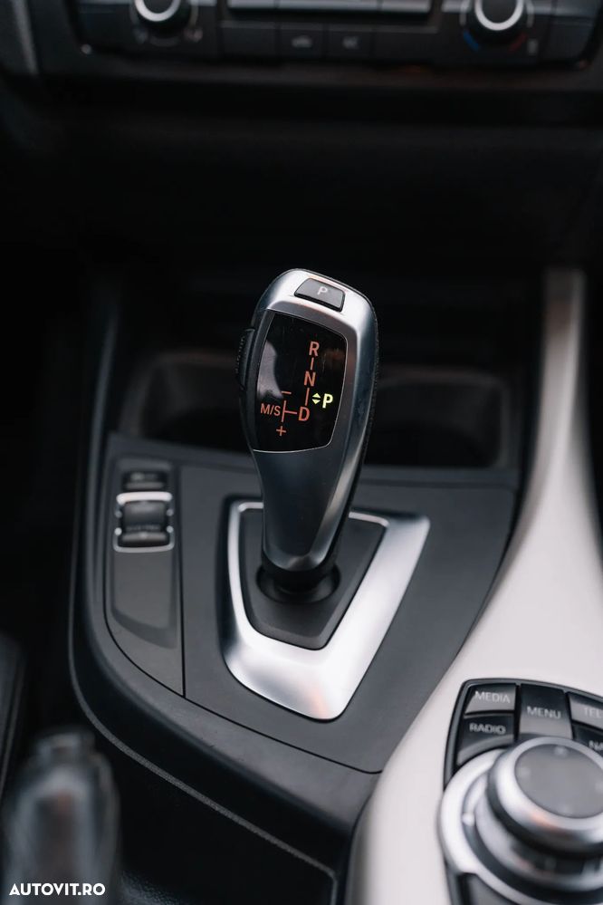 BMW Seria 1 - 29