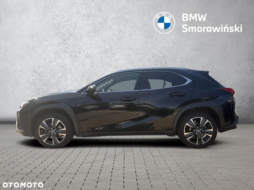 Lexus UX - 3