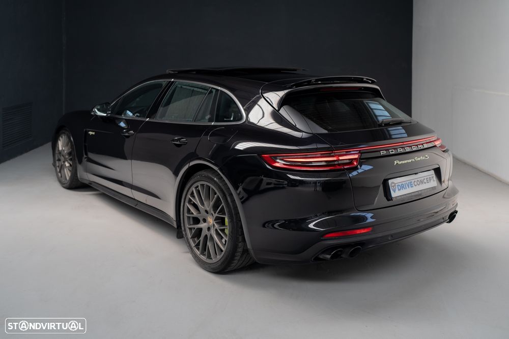 Porsche Panamera Sport Turismo Turbo S E-Hybrid - 15
