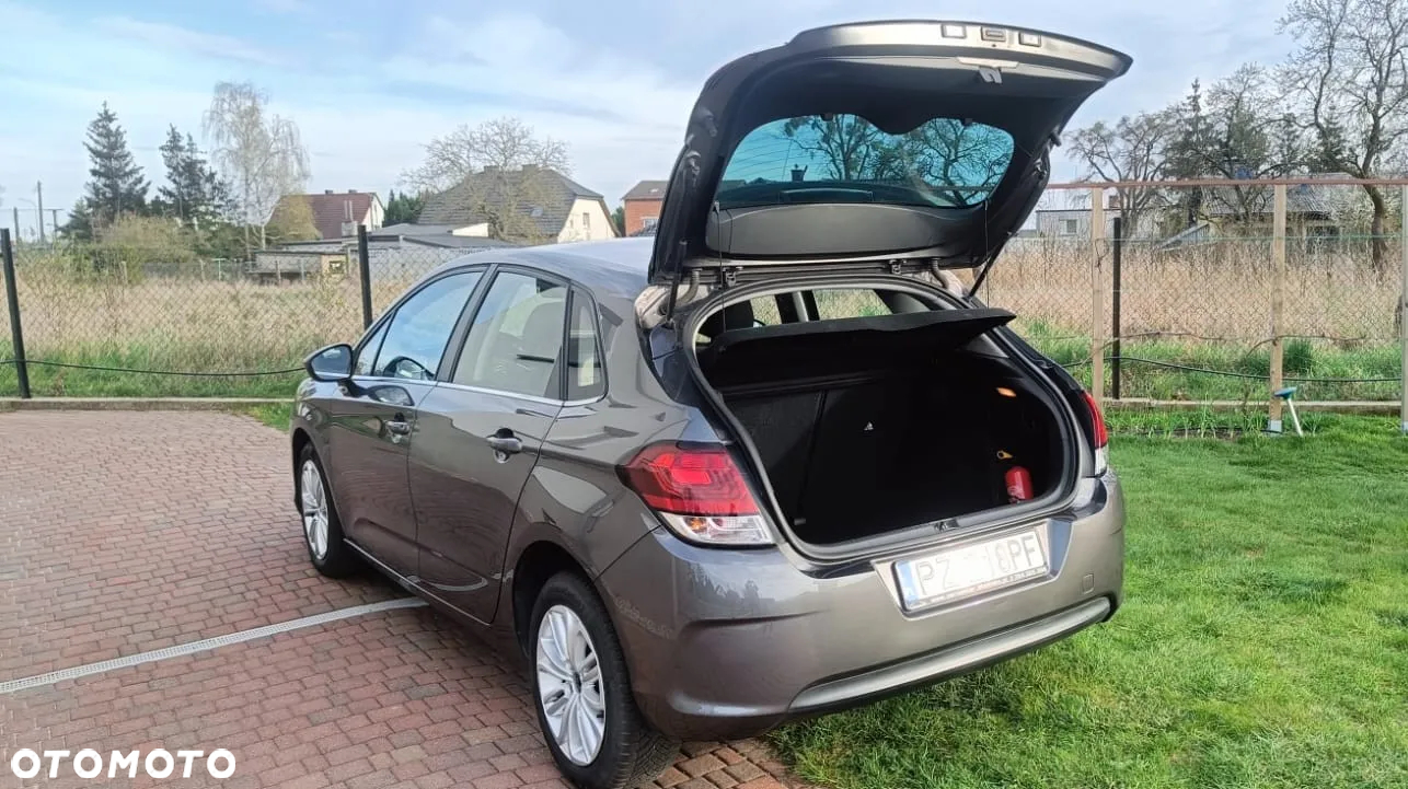 Citroën C4 1.6 HDi Seduction - 8