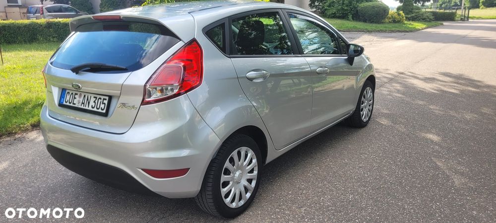 Ford Fiesta - 10
