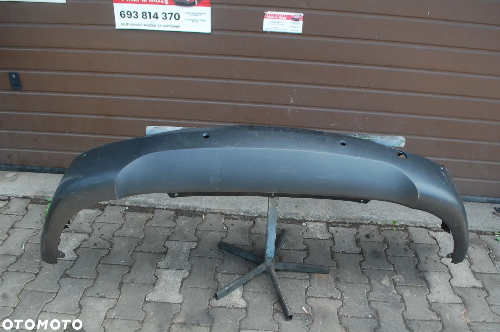 SPOILER DOKŁADKA ZDERZAKA TYŁ TYLNA PDC JAK NOWA 86612-2Y000 HYUNDAI IX35 - 1