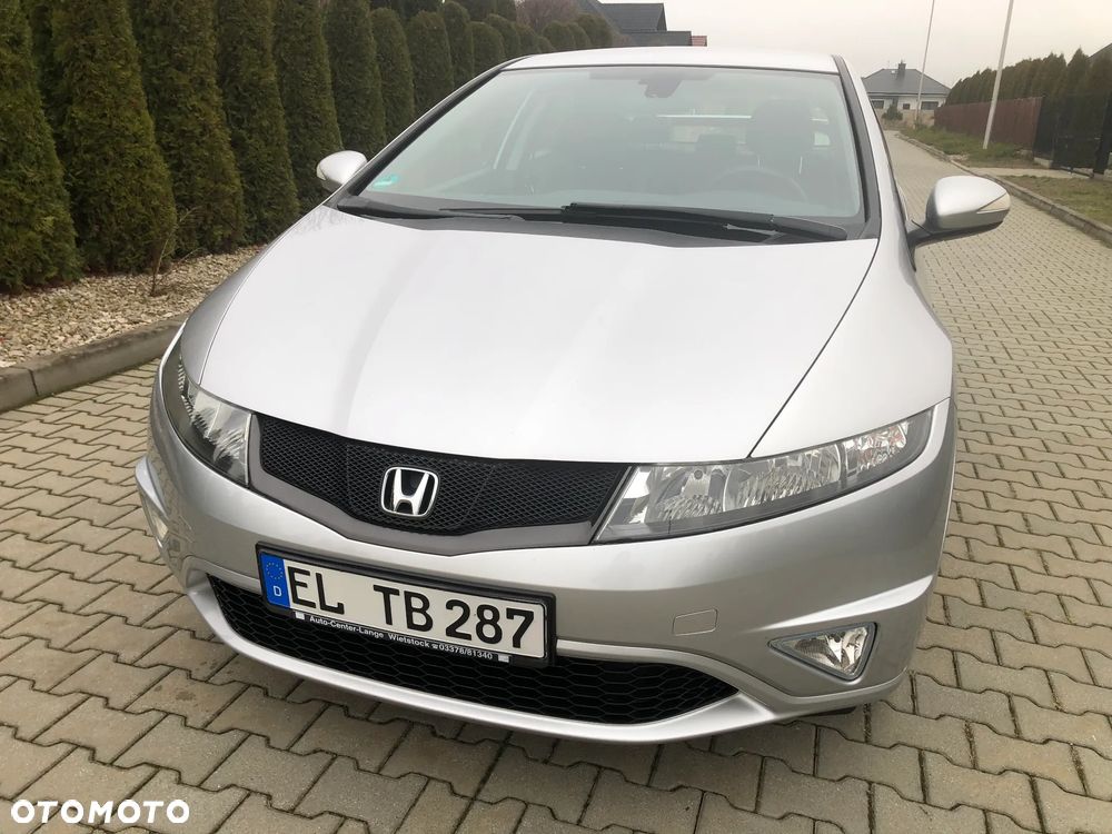 Honda Civic 1.4 i-VTEC Sport - 3