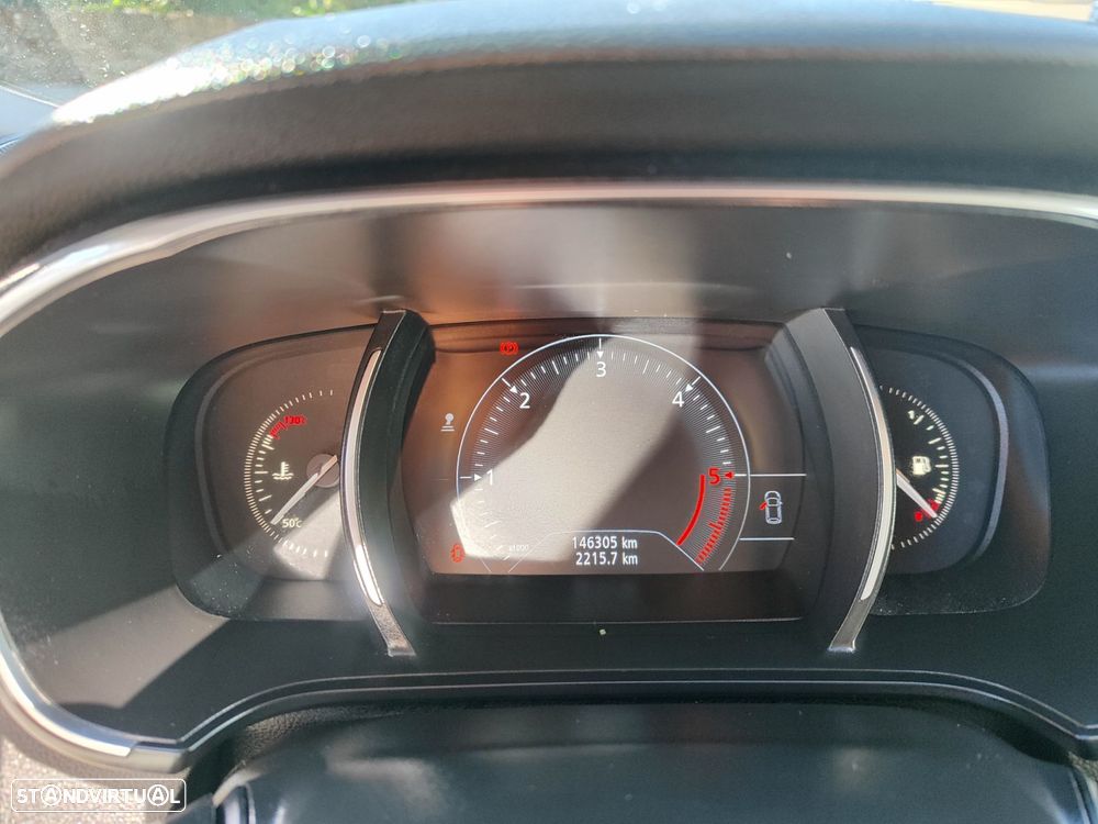 Renault Mégane 1.5 dCi Confort SS - 14
